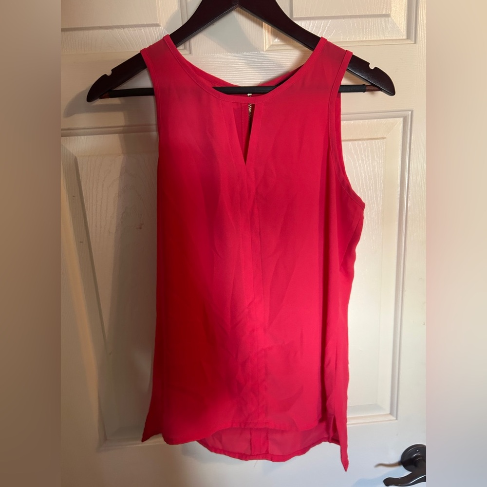 Sleeveless Pink Express Top